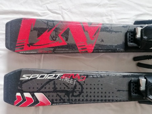 dětské použité lyže Sporten Street Red 130cm dětské použité lyže Sporten Street Red 130cm